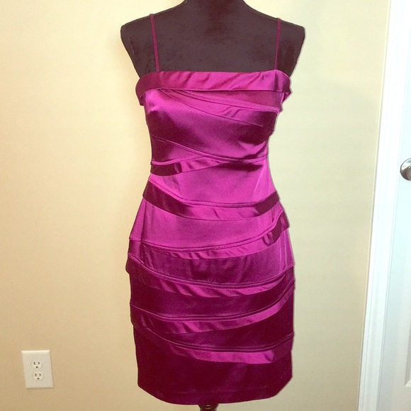Calvin Klein Dresses & Skirts - Calvin Klein cocktail dress size 4